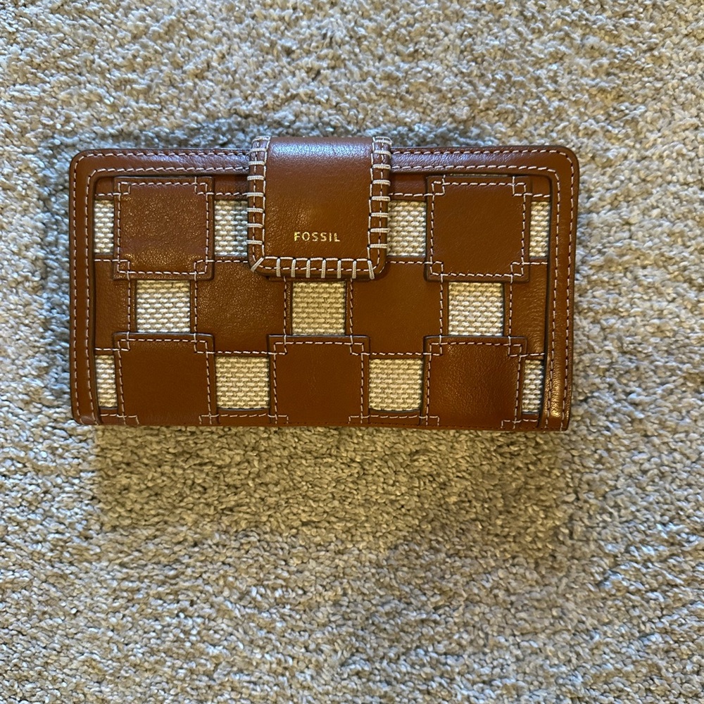 Fossil Brown and Cream Wallet